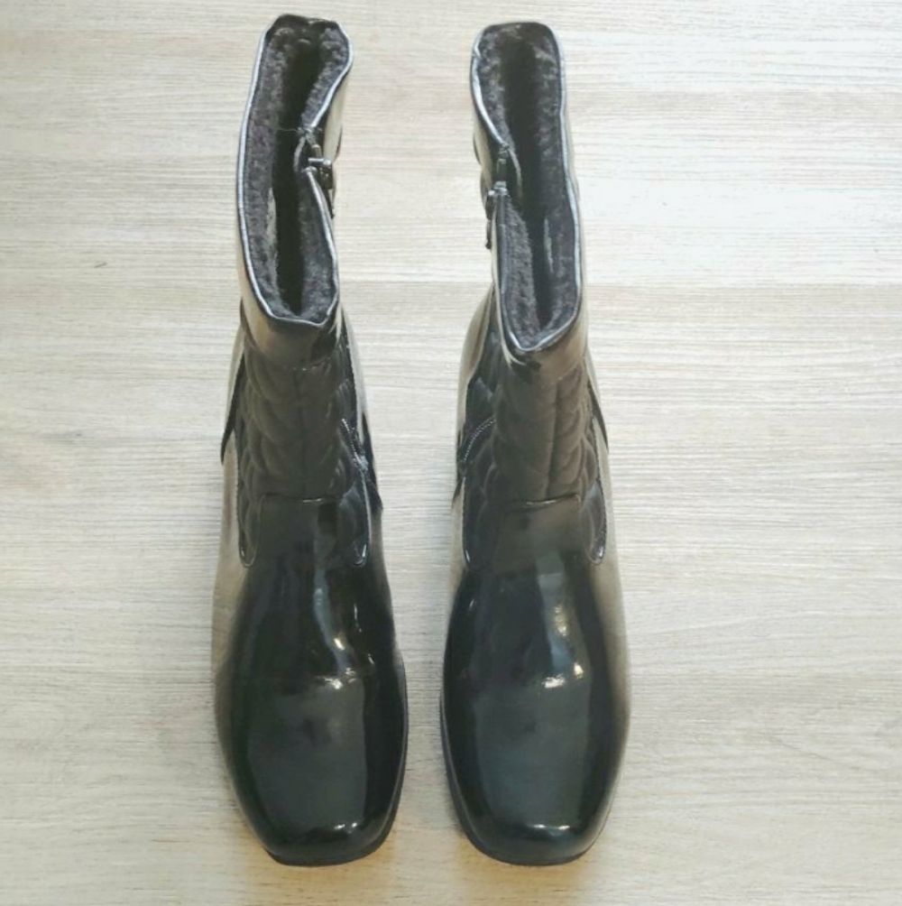 White Mountain Aquarius Quilted Satin Boots / Size 7M Black Winter Boots - Picture 7 of 13